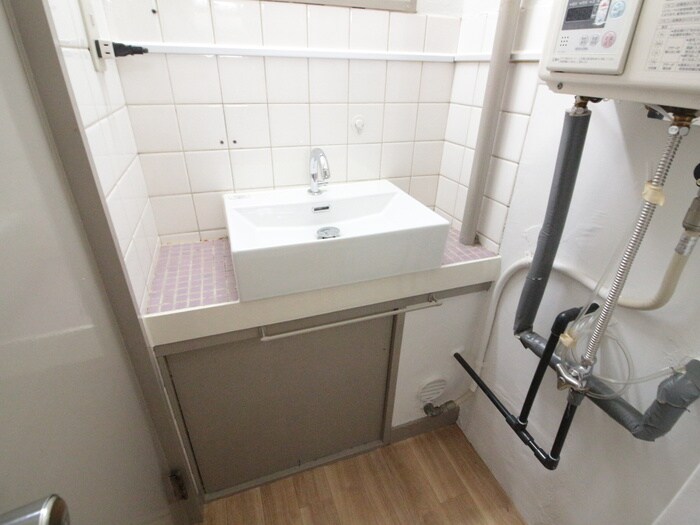 物件内観写真13　(洗面)