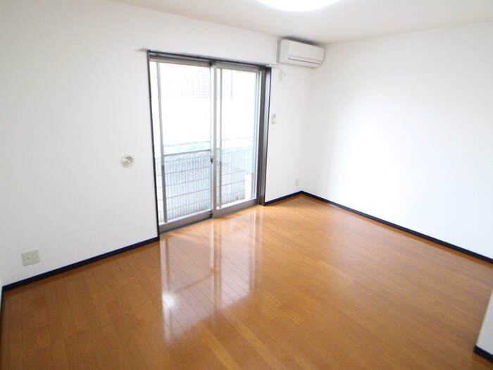 物件内観写真22　(居室)