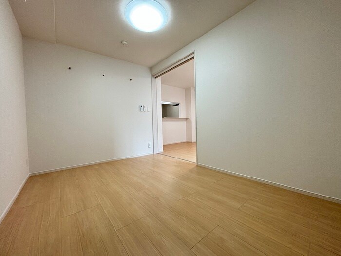 物件内観写真13　(居室)