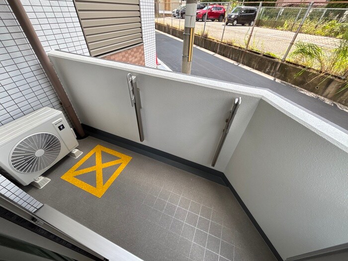 物件内観写真17　(ベランダ・バルコニー)