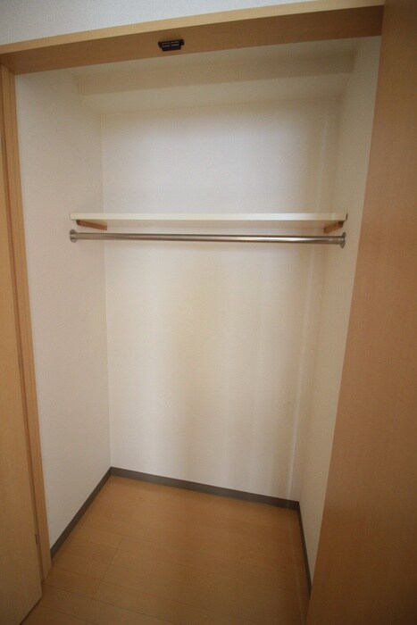 物件内観写真15　(収納)