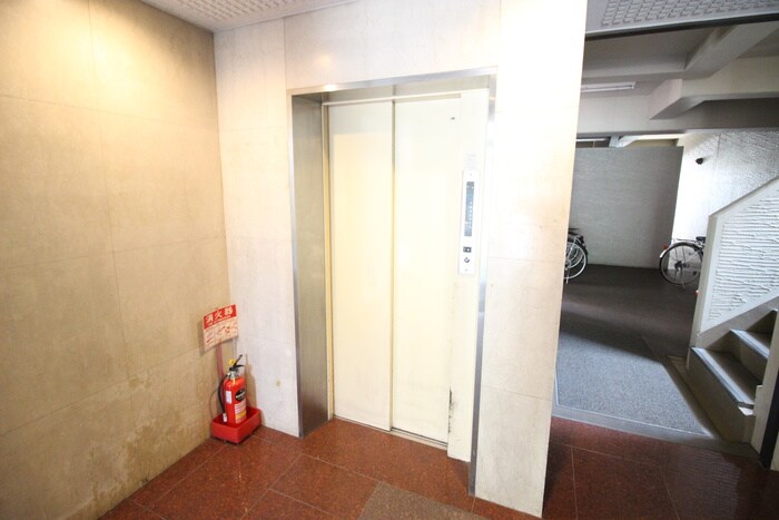 物件外観写真4　(建物設備)