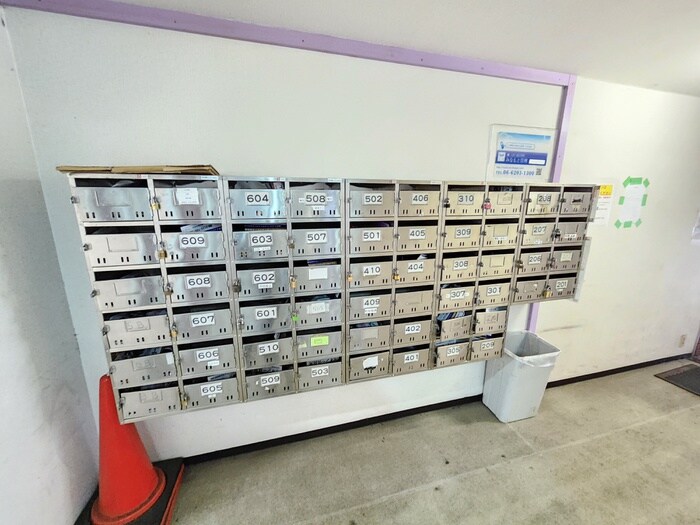 物件外観写真4　(建物設備)