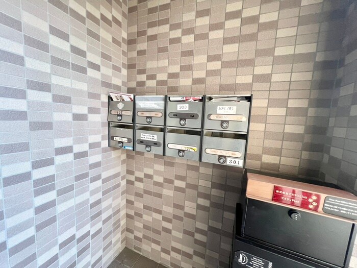 物件外観写真4　(建物設備)