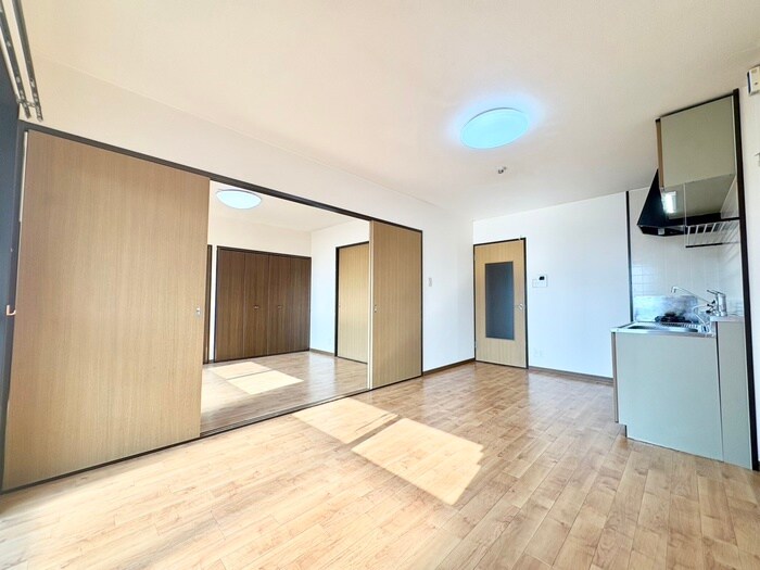 物件内観写真6　(居室)