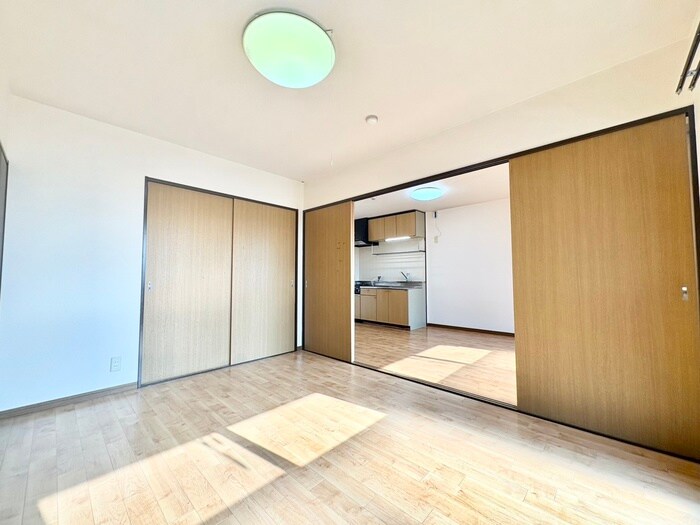 物件内観写真7　(居室)