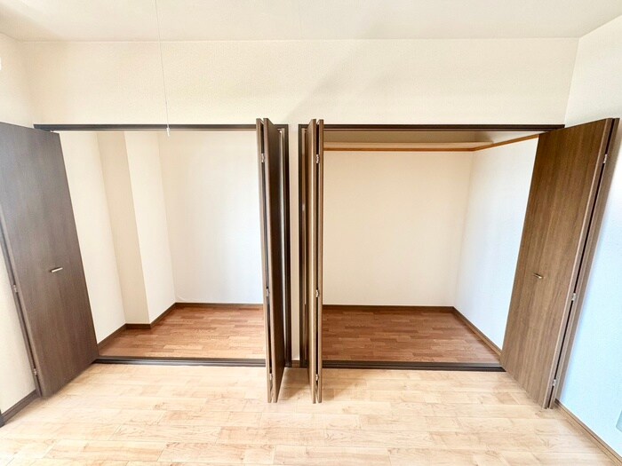 物件内観写真13　(収納)