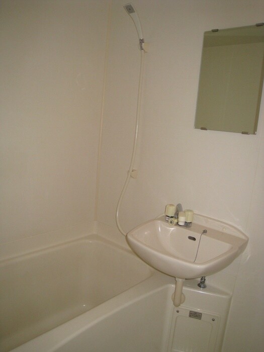 物件内観写真8　(バス／シャワールーム等)