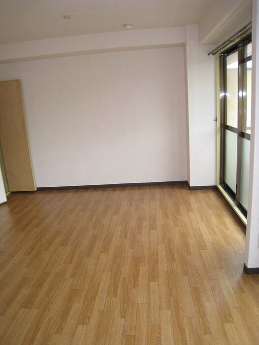 物件内観写真14　(居室)