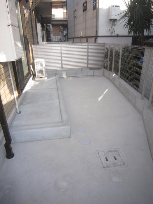 物件内観写真11　(ベランダ・バルコニー)