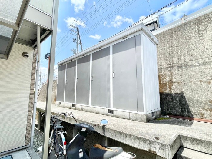 物件外観写真6　(建物設備)