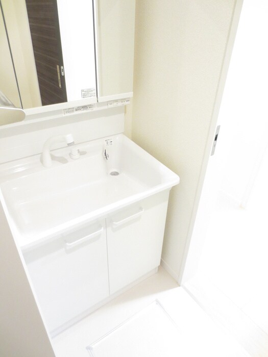 物件内観写真11　(洗面)