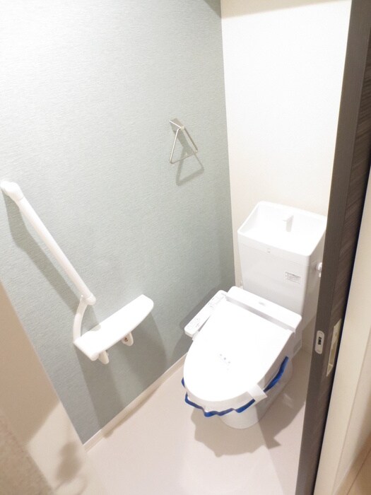 物件内観写真13　(トイレ)