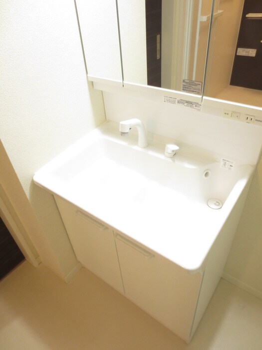 物件内観写真14　(洗面)