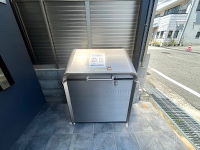 物件外観写真4　(建物設備)