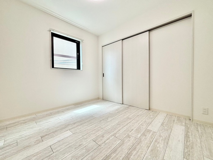 物件内観写真7　(居室)