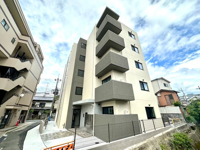 物件外観写真5　(外観写真)