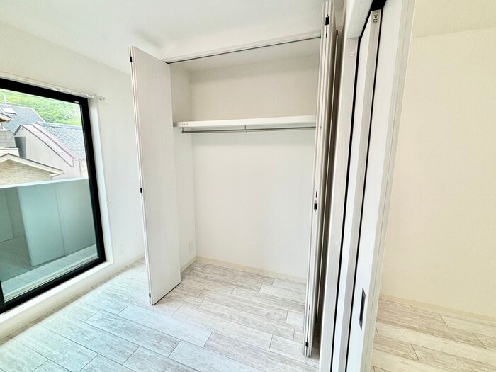 物件内観写真11　(収納)