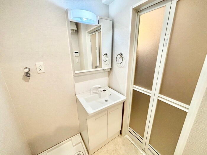 物件内観写真15　(洗面)