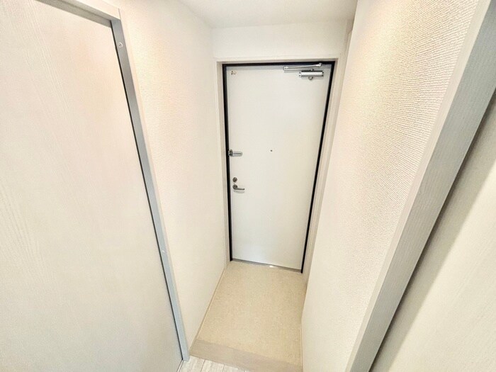 物件内観写真20　(玄関)