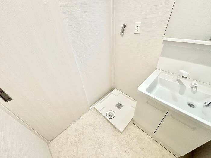 物件内観写真20　(洗濯機置場)