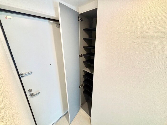 物件内観写真21　(靴箱)