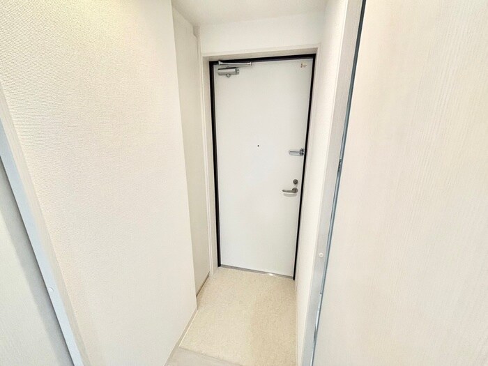 物件内観写真21　(玄関)