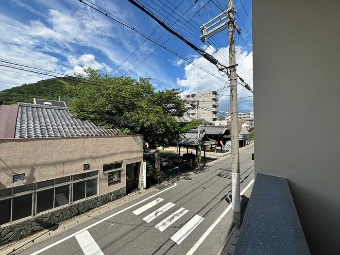 物件内観写真22　(室内からの展望)