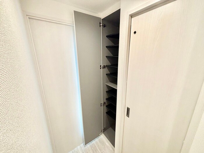 物件内観写真22　(靴箱)