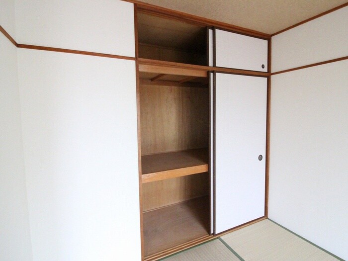 物件内観写真15　(収納)