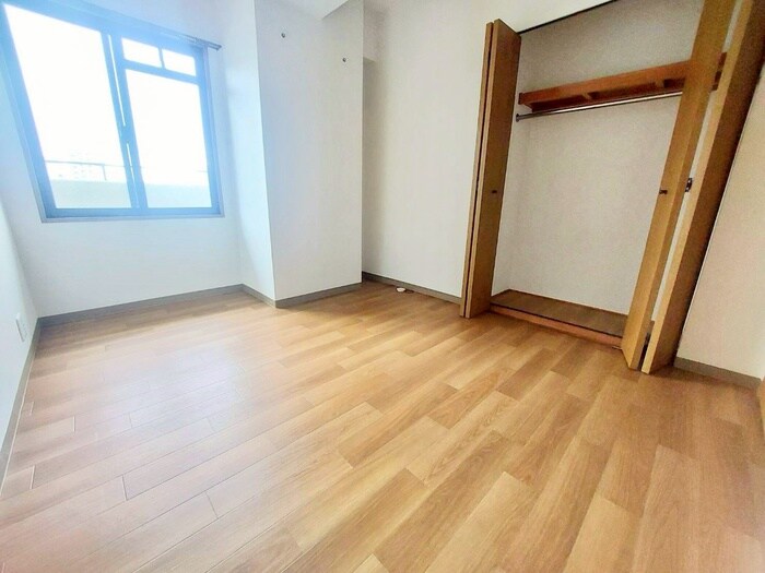 物件内観写真22　(居室)