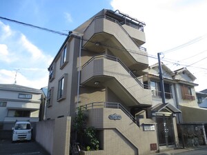ベルトピア灘外観写真