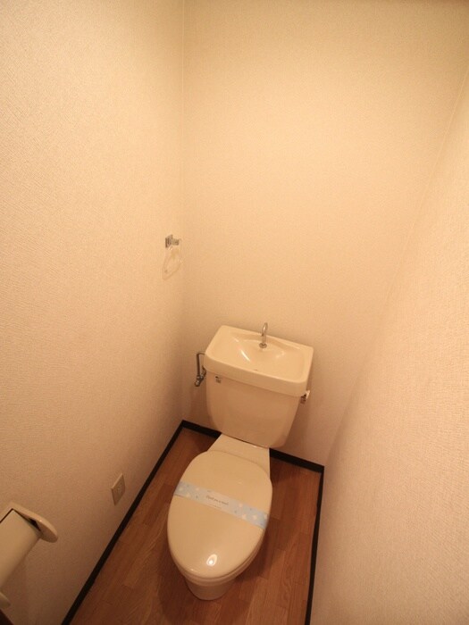 物件内観写真10　(トイレ)