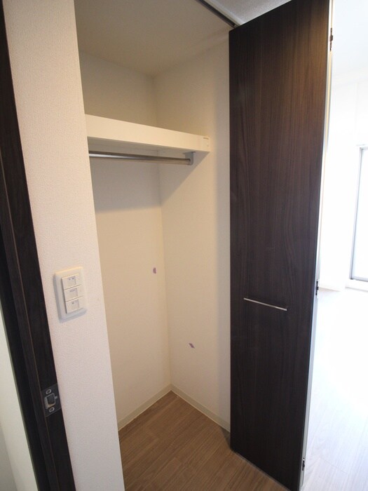 物件内観写真14　(収納)