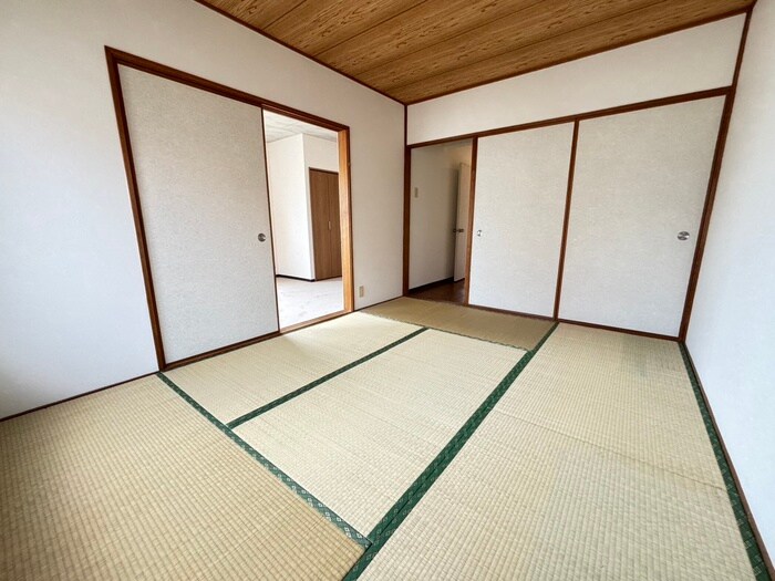 物件内観写真9　(居室)