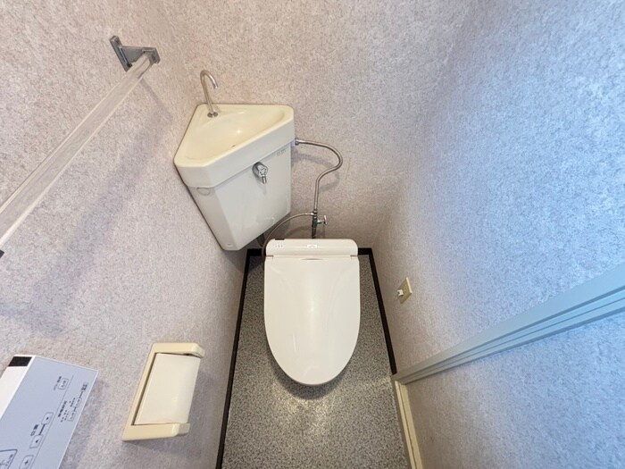 物件内観写真11　(トイレ)