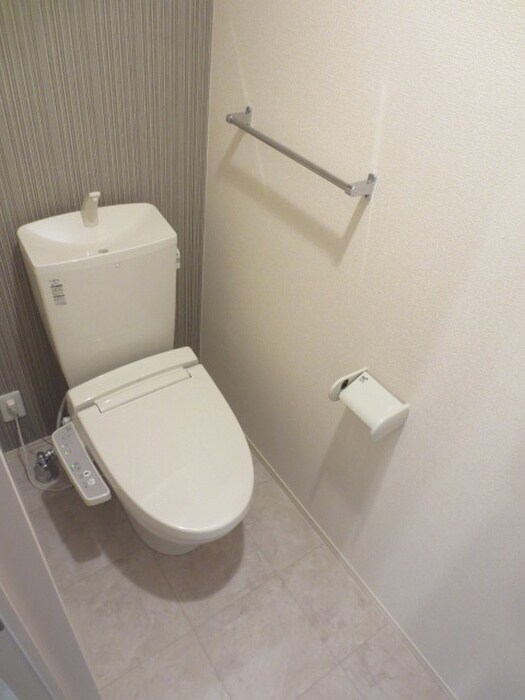 物件内観写真11　(トイレ)