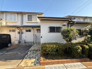 ﾀｳﾝﾊｳｽ桜ヶ丘ﾛｼﾞｭﾏﾝ N邸外観写真