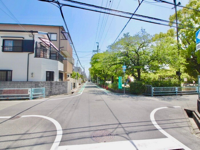 物件外観写真6　(周辺環境)