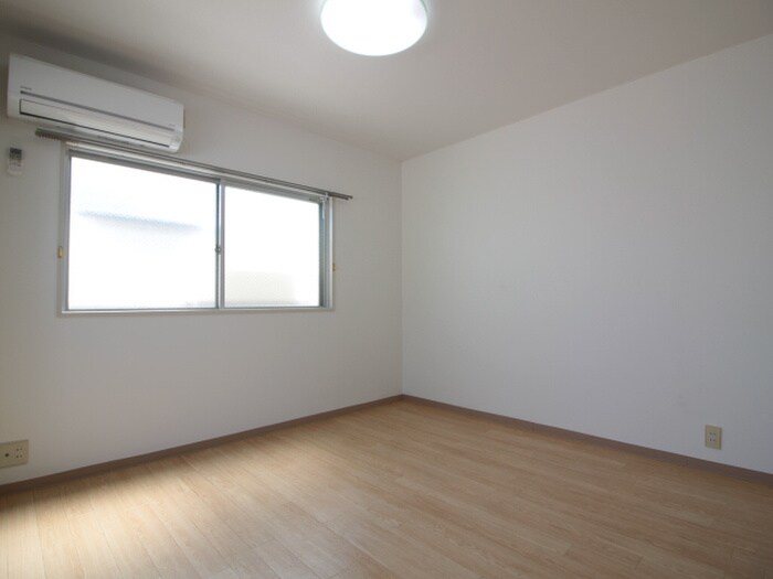 物件内観写真19　(居室)