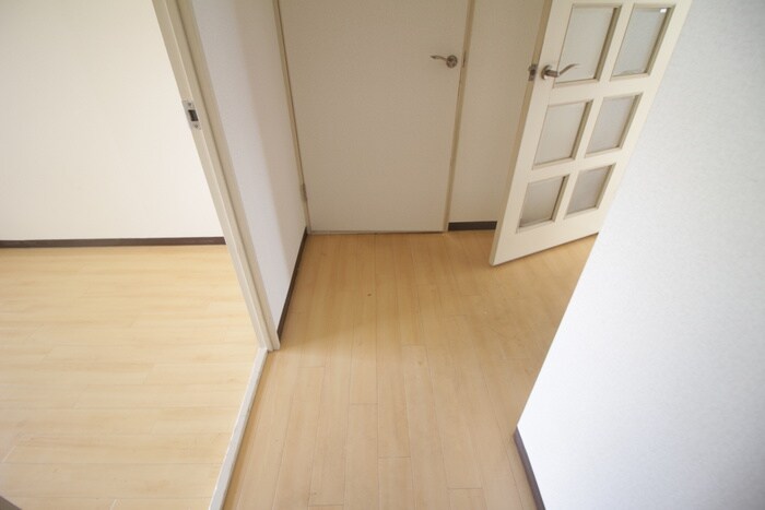 物件内観写真22　(廊下)