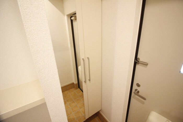 物件内観写真17　(靴箱)