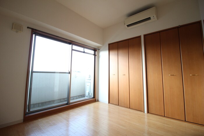 物件内観写真11　(居室)