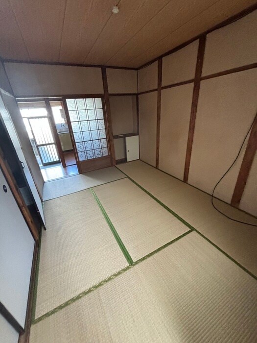 物件内観写真10　(居室)