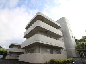 伊村マンション外観写真