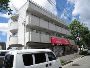 ハピネス箕面外観写真