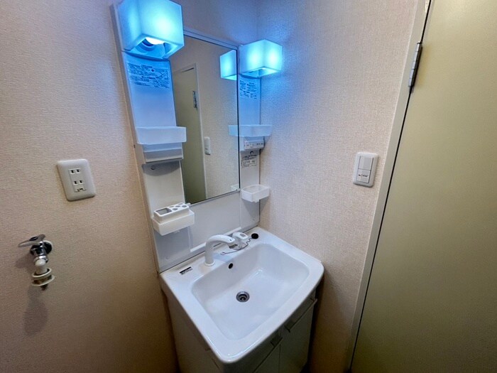 物件内観写真11　(洗面)