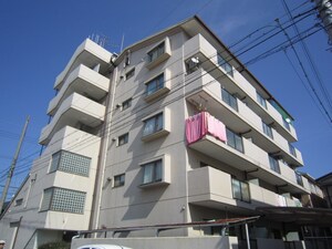 エンブレム　豊中西外観写真