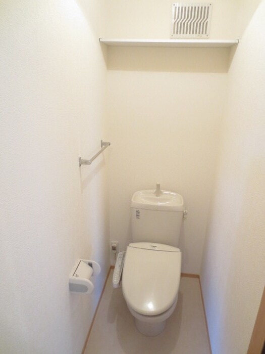 物件内観写真7　(トイレ)