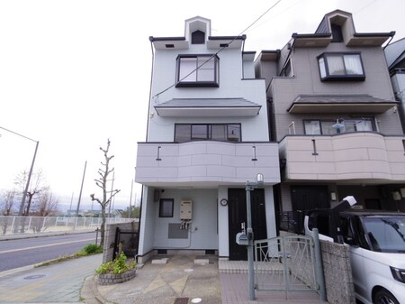 桃山長岡越中南町貸家外観写真